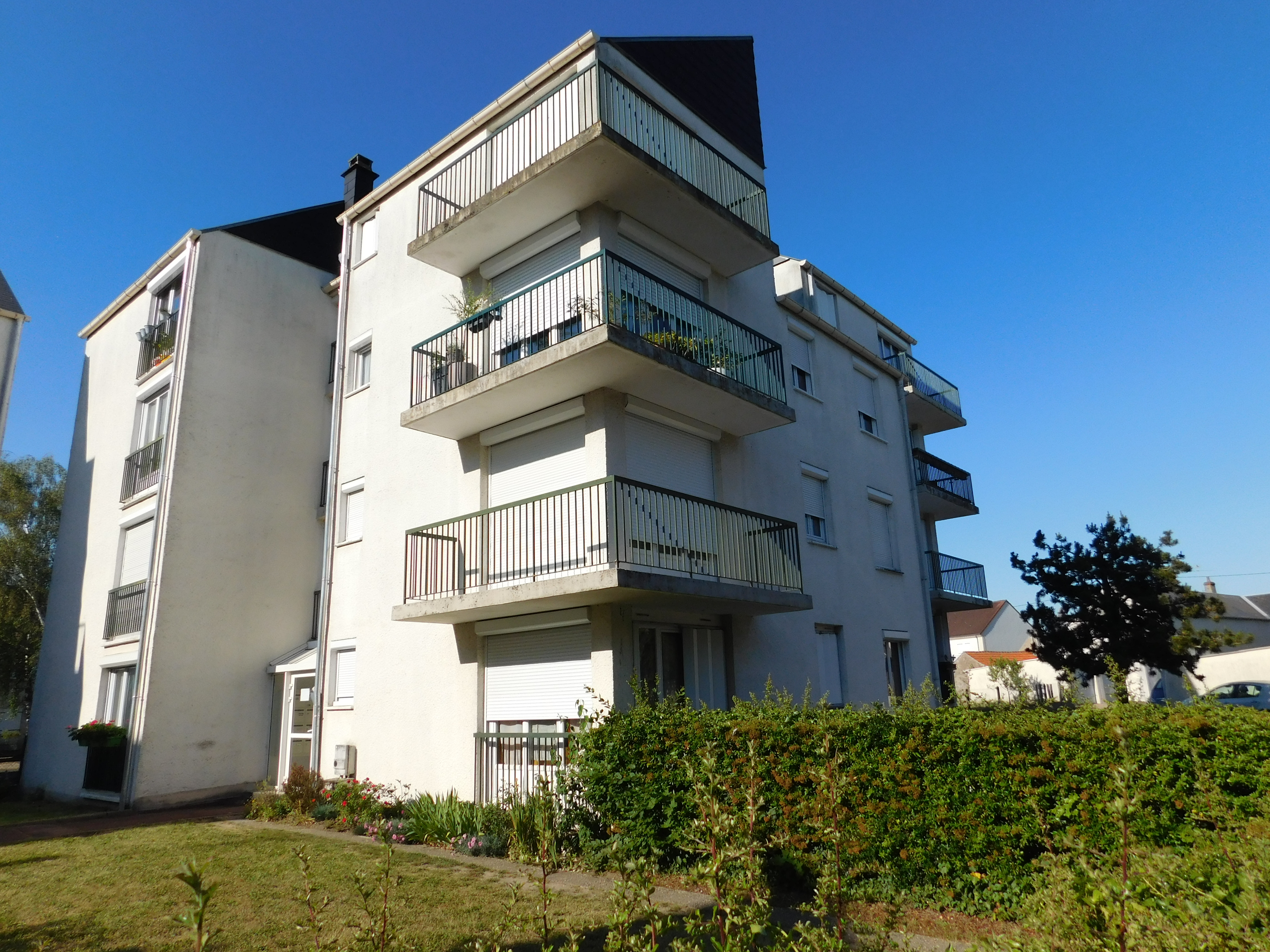 1 Rue Du Pressoir Neuf 45000 Orléans